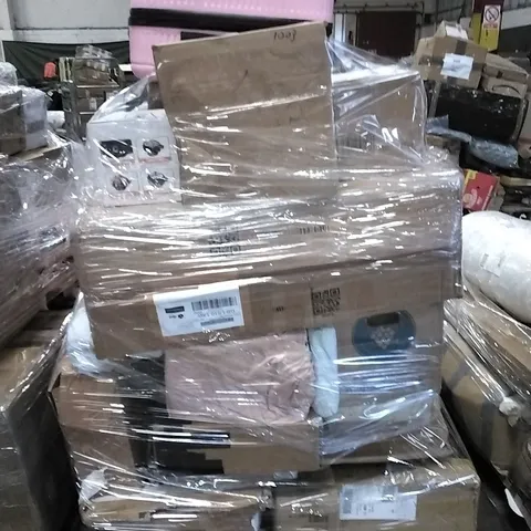 PALLET OF HOUSEHOLD ITEMS TO INCLUDE LUGGAGE, 3 IN 1 EGG BOILER, SACK TRUCK,  STEAM MOP AND OTHER ASSORTED ITEMS...
