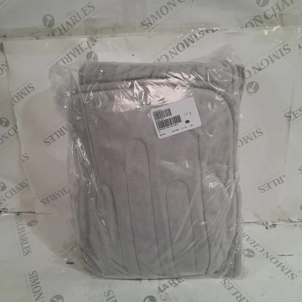 COZEE HOME VELVETSOFT HEATED THROW IN LIGHT GREY