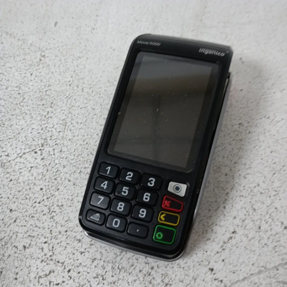 INGENICO MOVE5000 CARD READER (MOVE5000) – BLACK/RED, HANDHELD