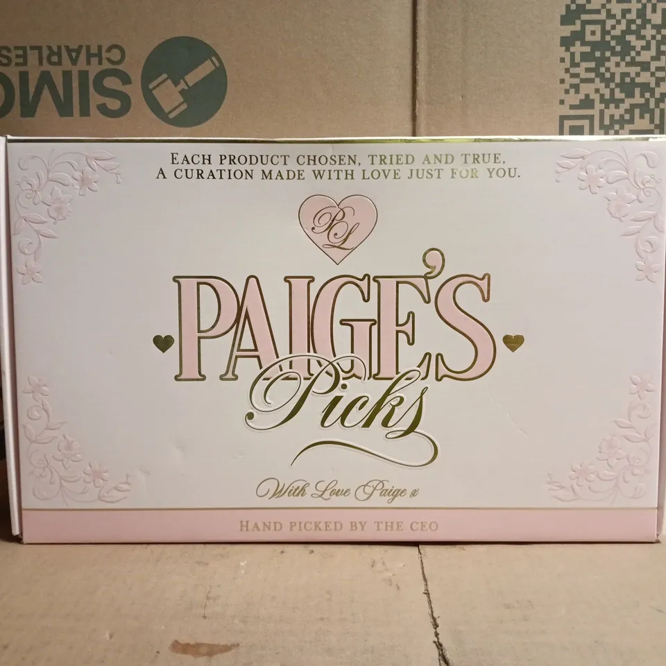 P.LOUISE PAIGE'S PICKS MAKE-UP SET