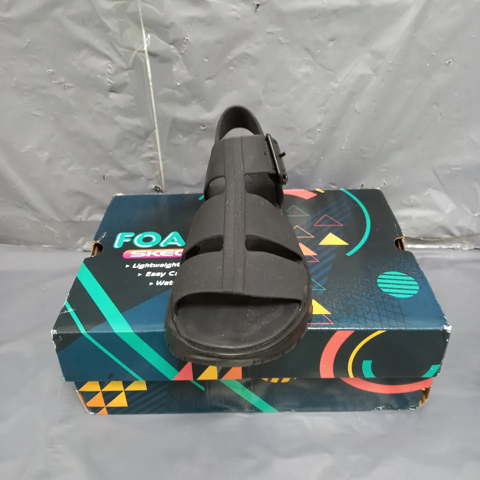 SKECHERS FOAMIES SANDALS BLACK SIZE 3