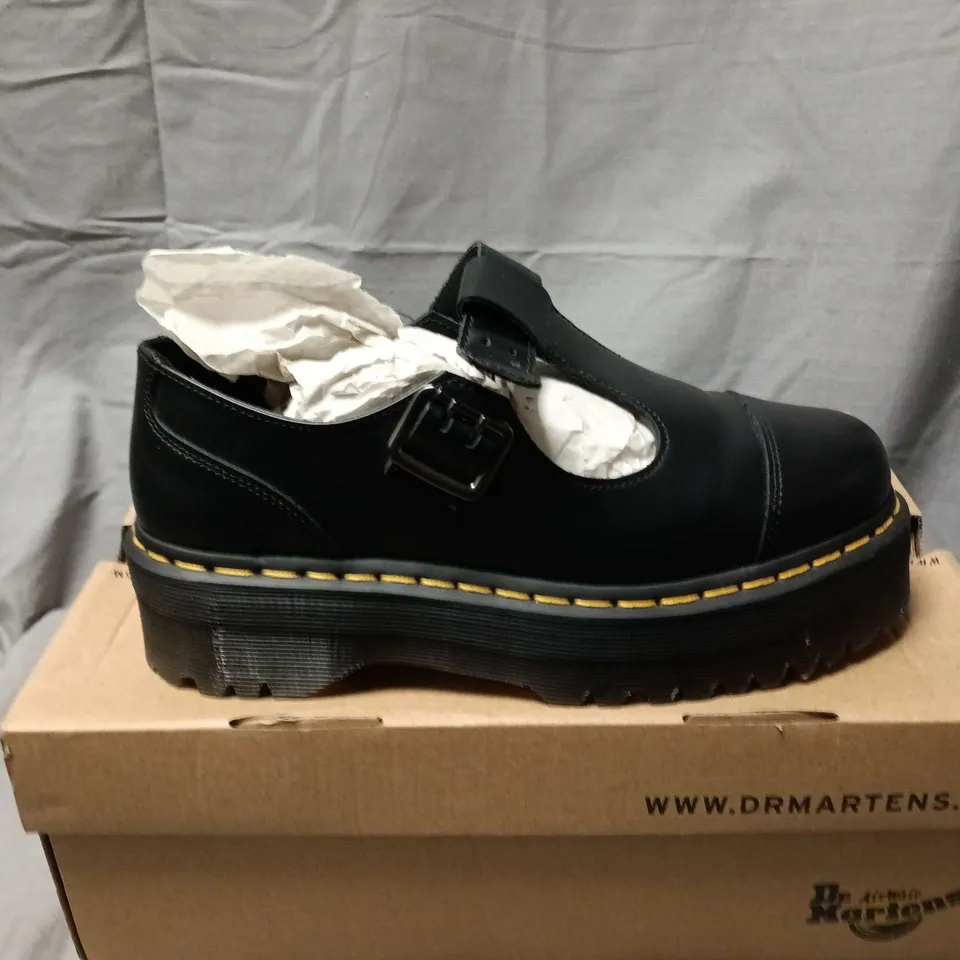 BOXED PAIR OF DR MARTENS BETHAN SHOES IN BLACK - UK 6.5