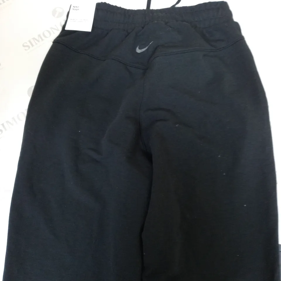 NIKE YOGA PANTS BLACK XS STANDARD FIT 7/8 LENGTH