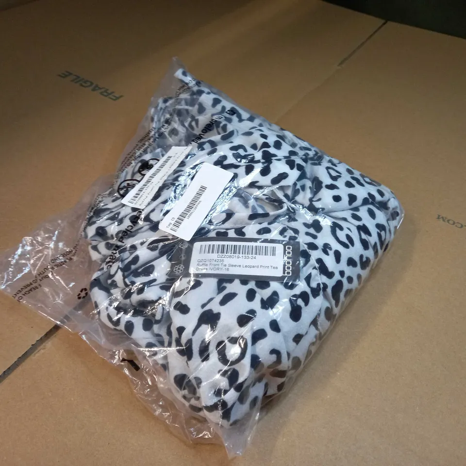 PACKAGED BOOHOO IVORY RUFFLE FRONT TIE SLEEVE LEOPARD PRINT TEA DRESS - SIZE 16