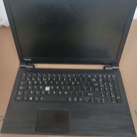 TOSHIBA SATELLITE PRO R50-C	15 INCH	I3-6006U 2.00GHZ