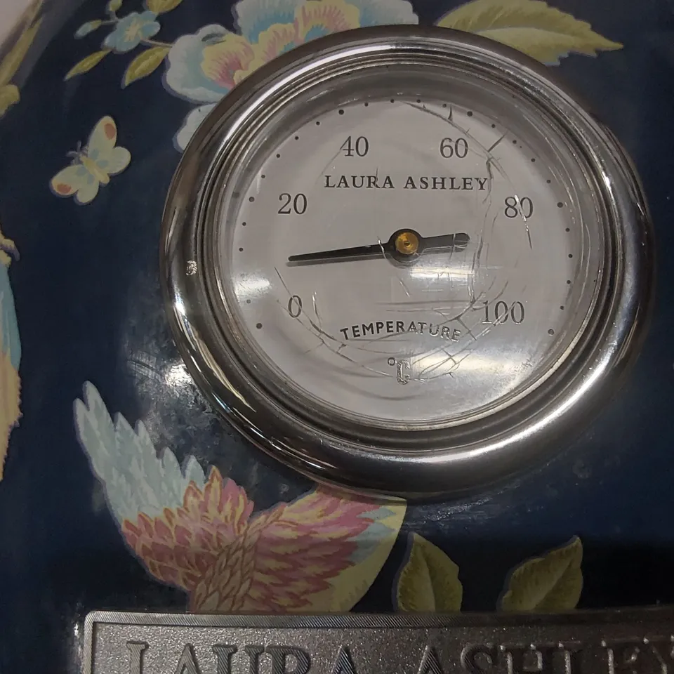 BOXED LAURA ASHLEY 1.7L DOME KETTLE 