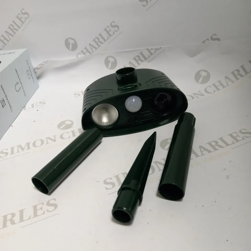SOLAR POWERED - MOTION ACTIVATED ANIMAL REPELLER
