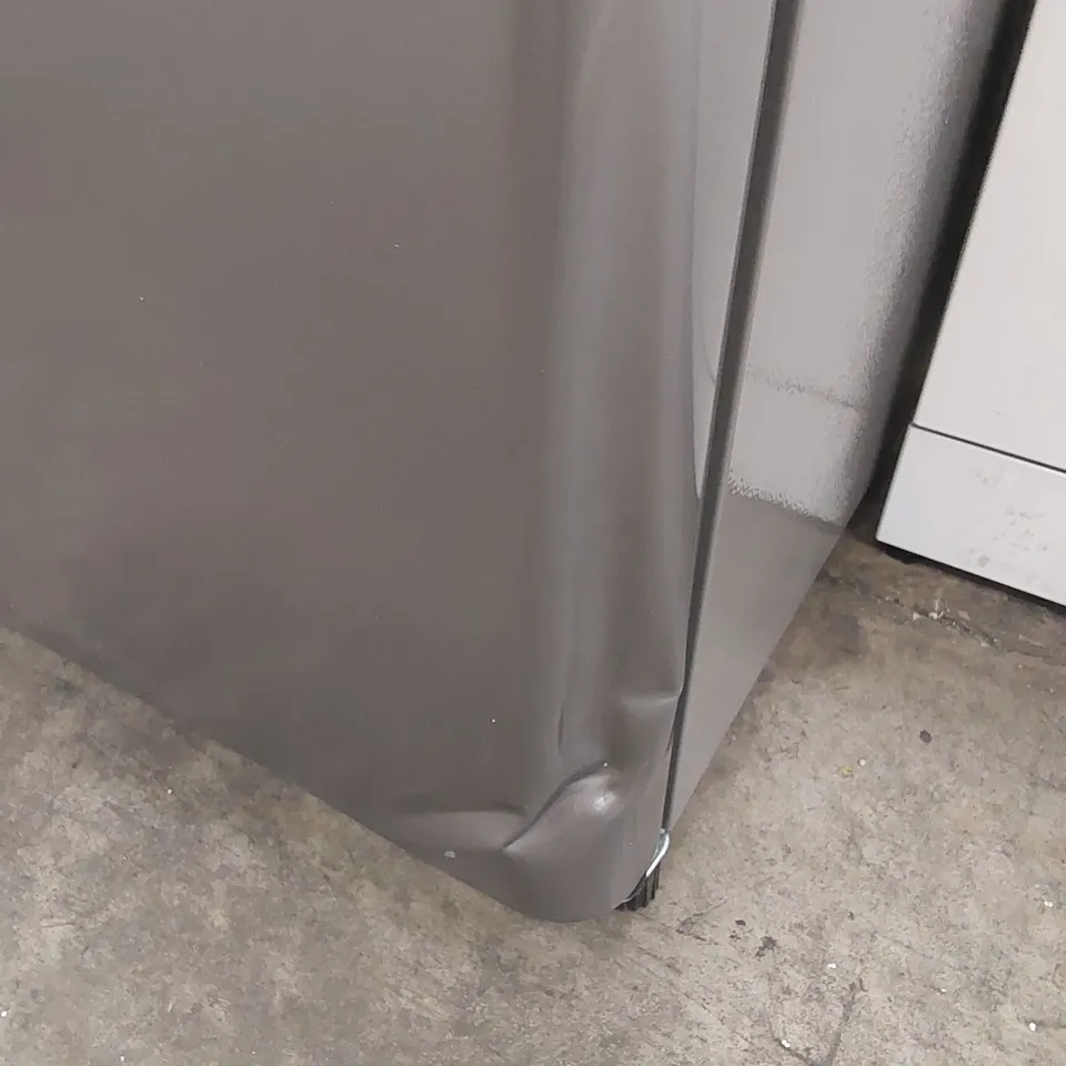 HISENSE RR220D4BDE 52cm WIDE FREESTANDING FRIDGE WITH FREEZER COMPARTMENT IN SILVER