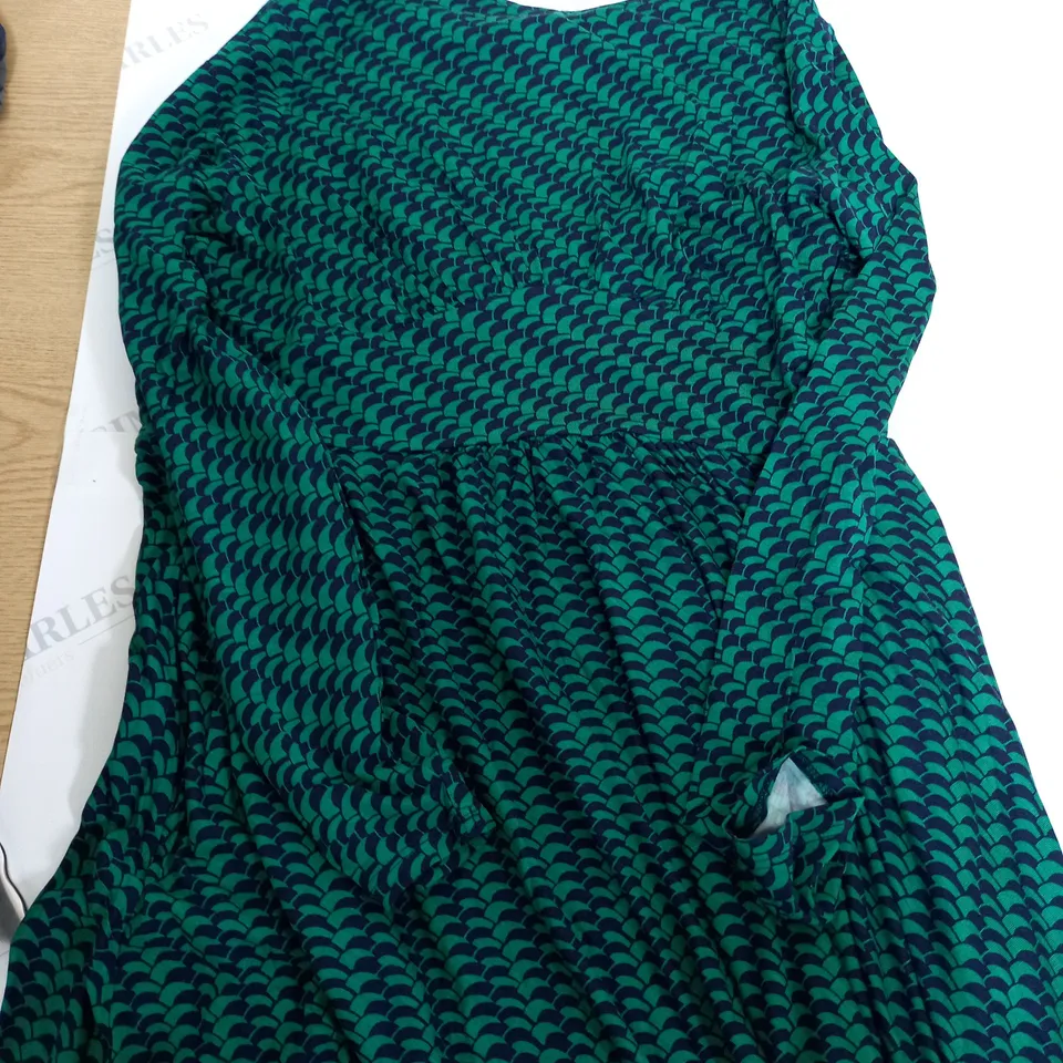 BODEN SIZE 16R GREEN AND BLUE MAXI DRESS
