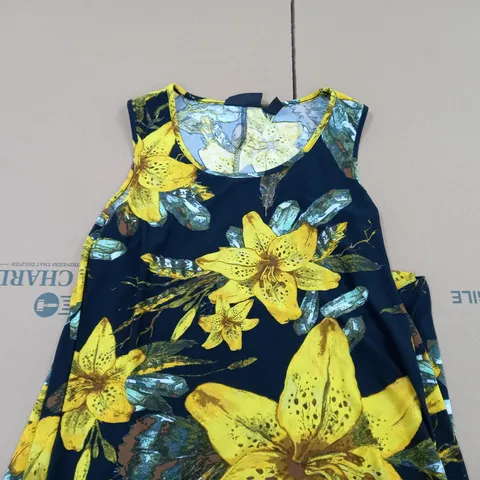ATTITUDES BY RENΓE MAXI DRESS & JACKET BLACK/FLORAL M