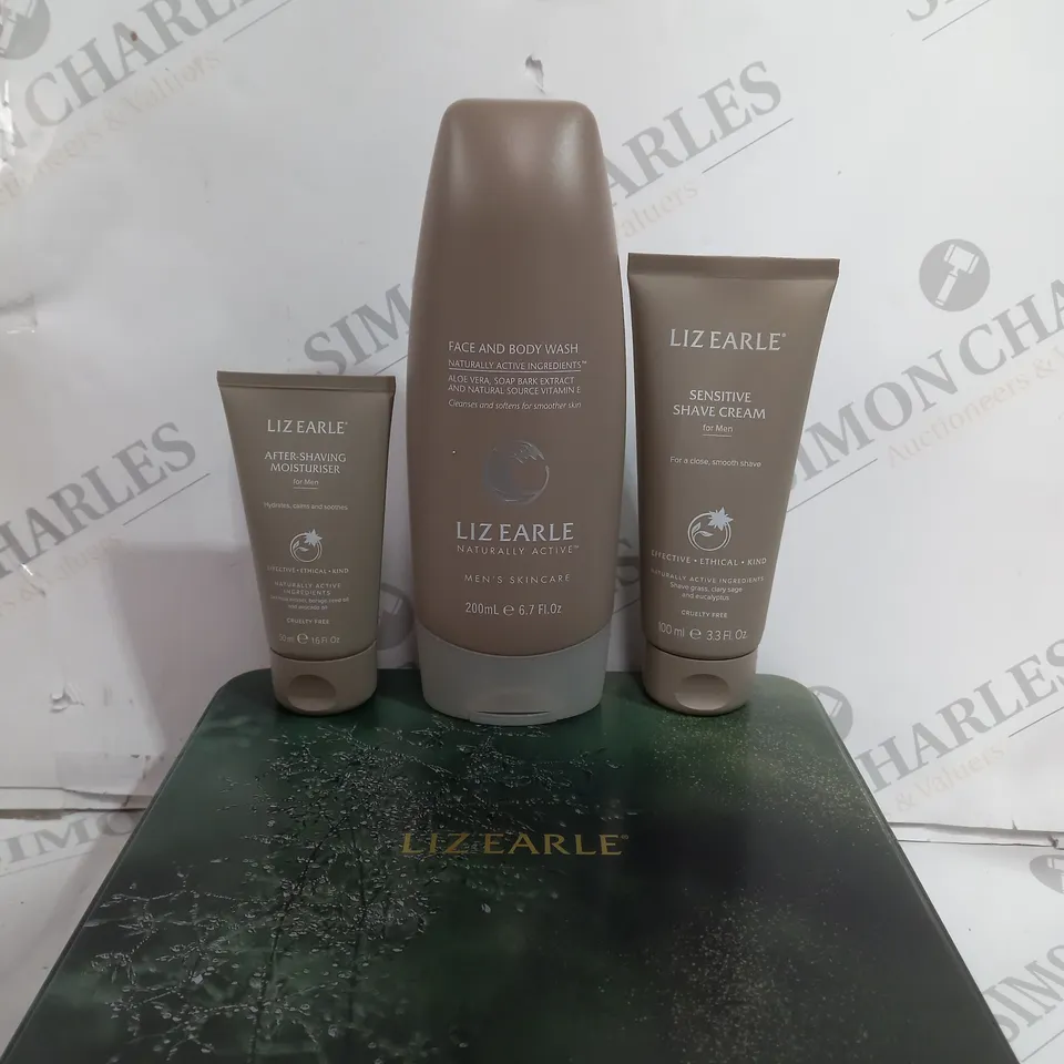 BOXED LIZ EARLE SKINCARE GIFT SET 