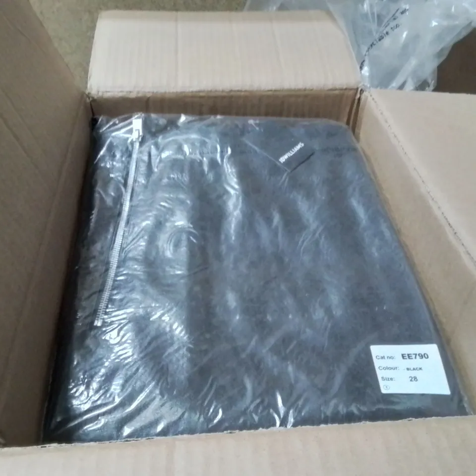 BOXED BRAND NEW APPROXIMATELY 7 JD WILLIAMS DISTRESSED PU SKIRT BLACK SIZE 28