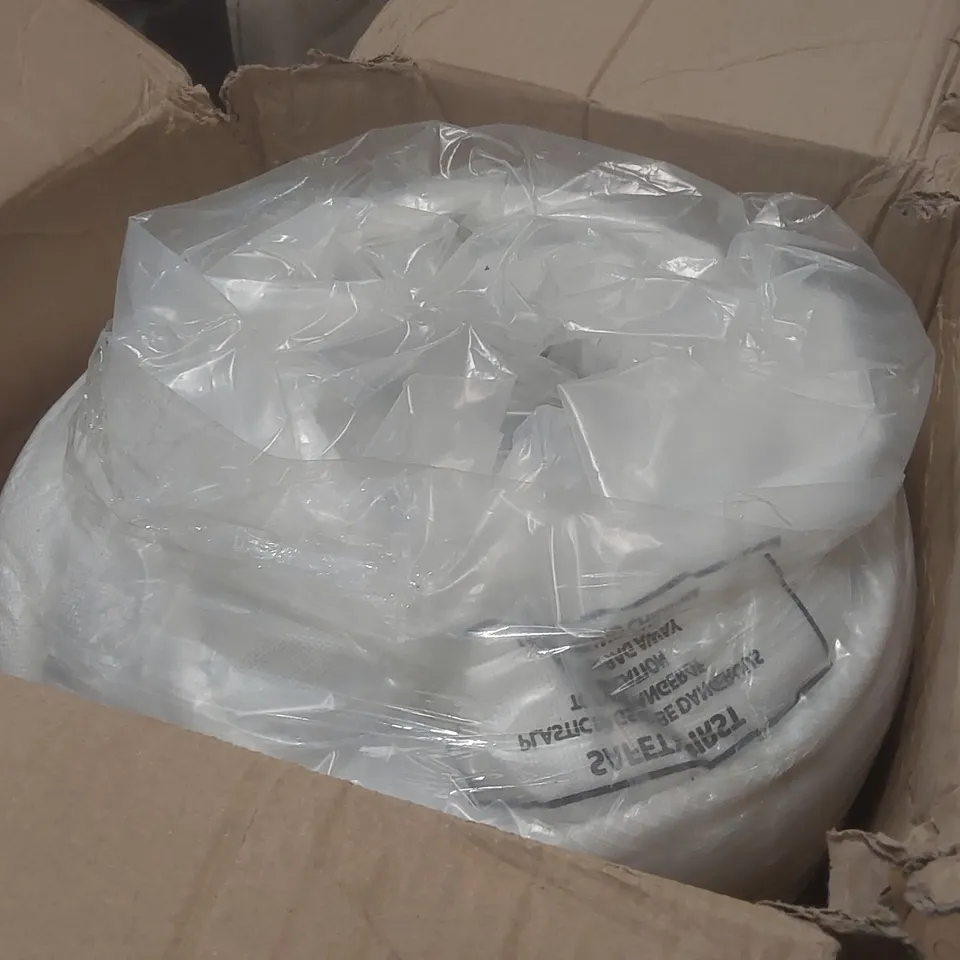 QUALITY BAGGED AND ROLLED 4'6 DOUBLE MATTRESS