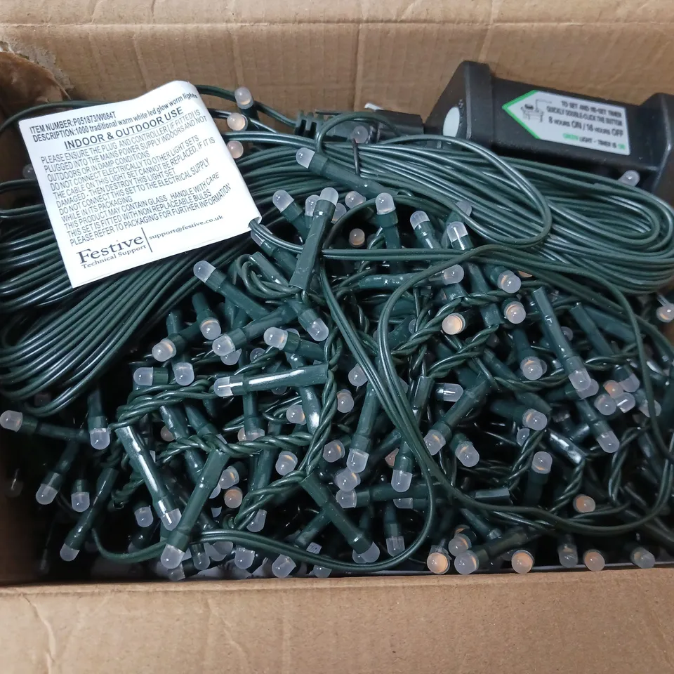 1000 WARM WHITE GLOW WORM CHRISTMAS LIGHTS