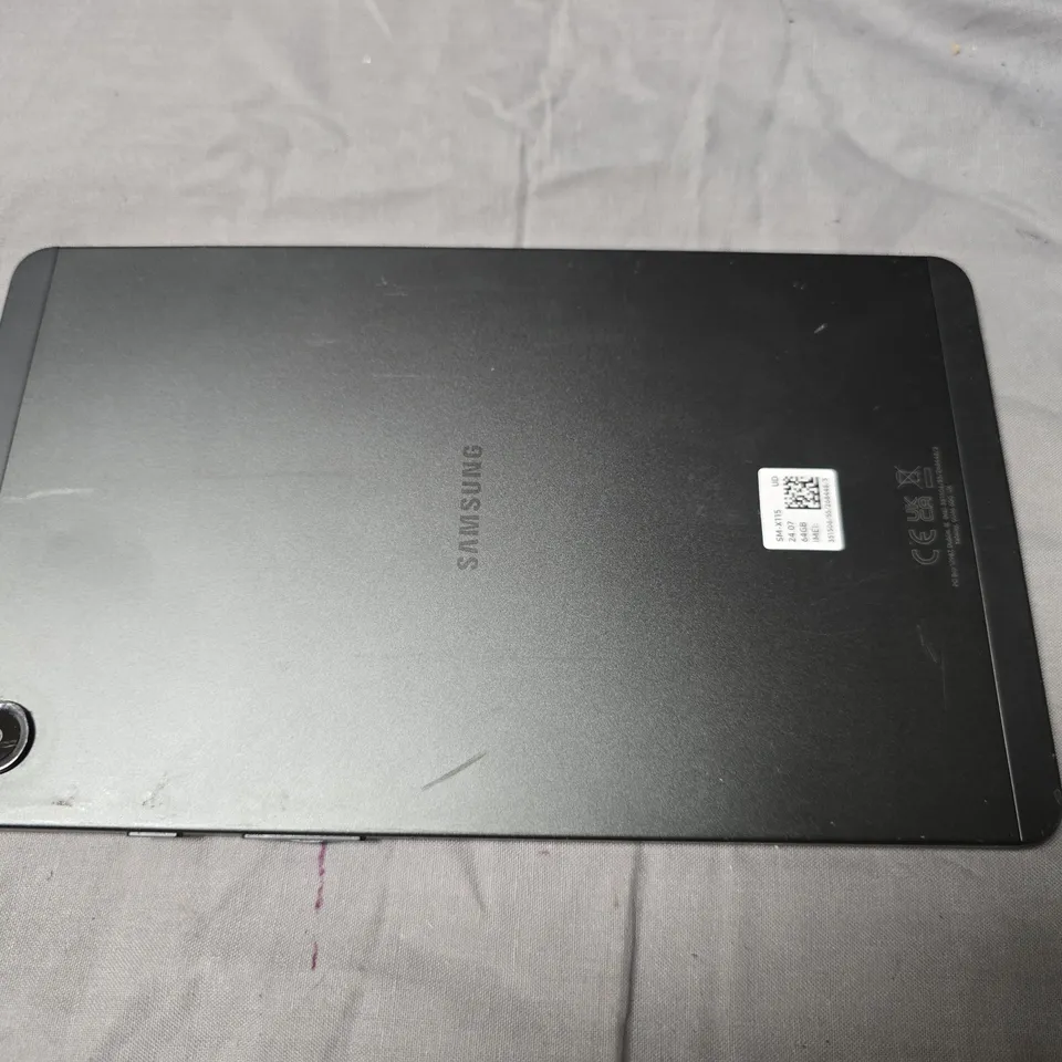 SAMSUNG TABLET SM-X115 64GB – CRACKED SCREEN