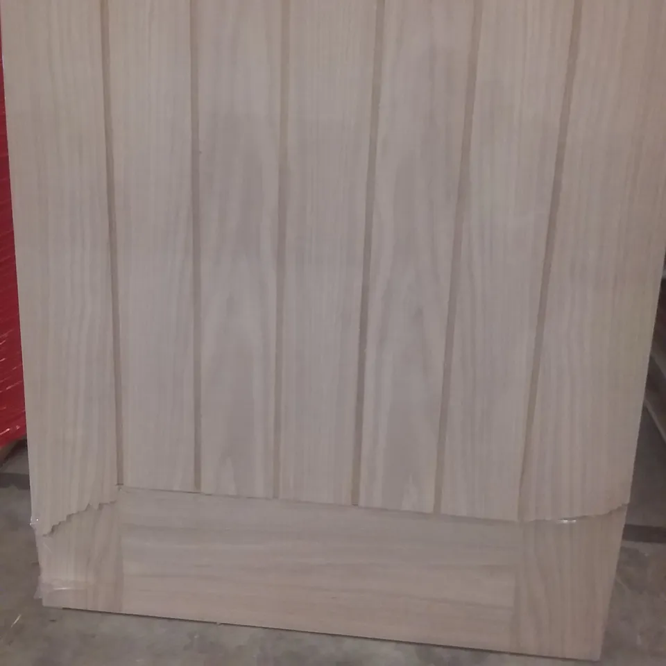 PINE INTERNAL WOODEN DOOR 204X74.5X4.5CM