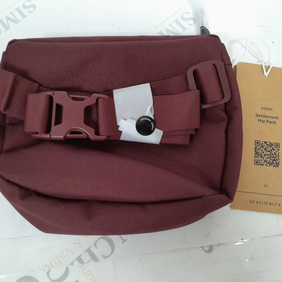 HERSCHEL SETTLEMENT HIP PACK IN PORT - ONE SIZE