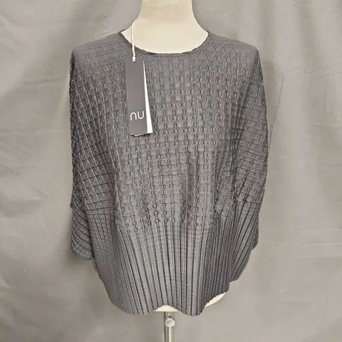 NU PLEAT TOP IN EBONY ONE SIZE