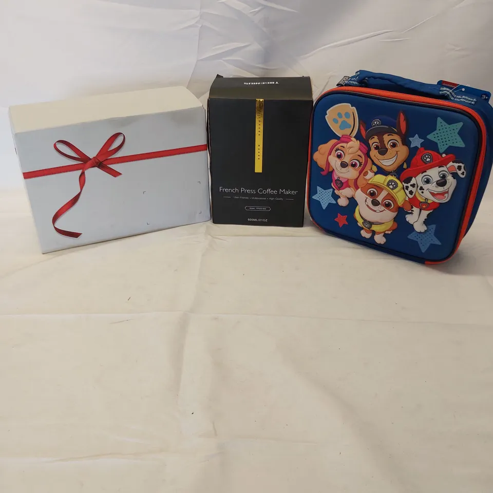 APPROXIMATELY 3 ASSORTED BRAND NEW BOXED PRODUCTS TO INCLUDE;