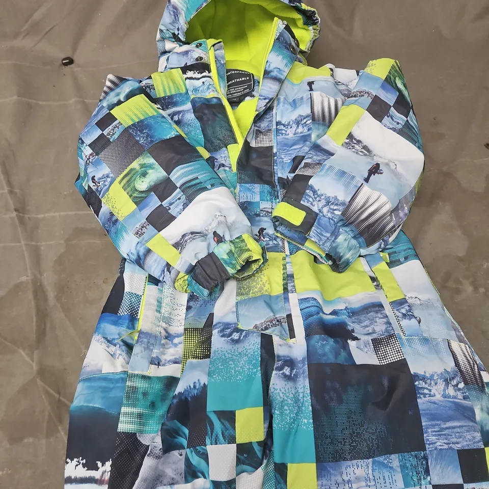 MOUNTAIN WAREHOUSE WATERPROOF ALL IN ONE - SIZE 5/6 YRS