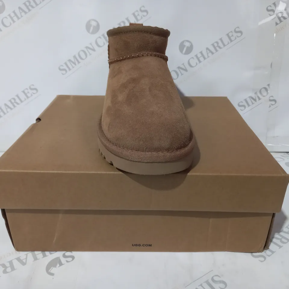 BOXED PAIR OF UGG CLASSIC ULTRA MINI SHOES IN TAN UK SIZE 4
