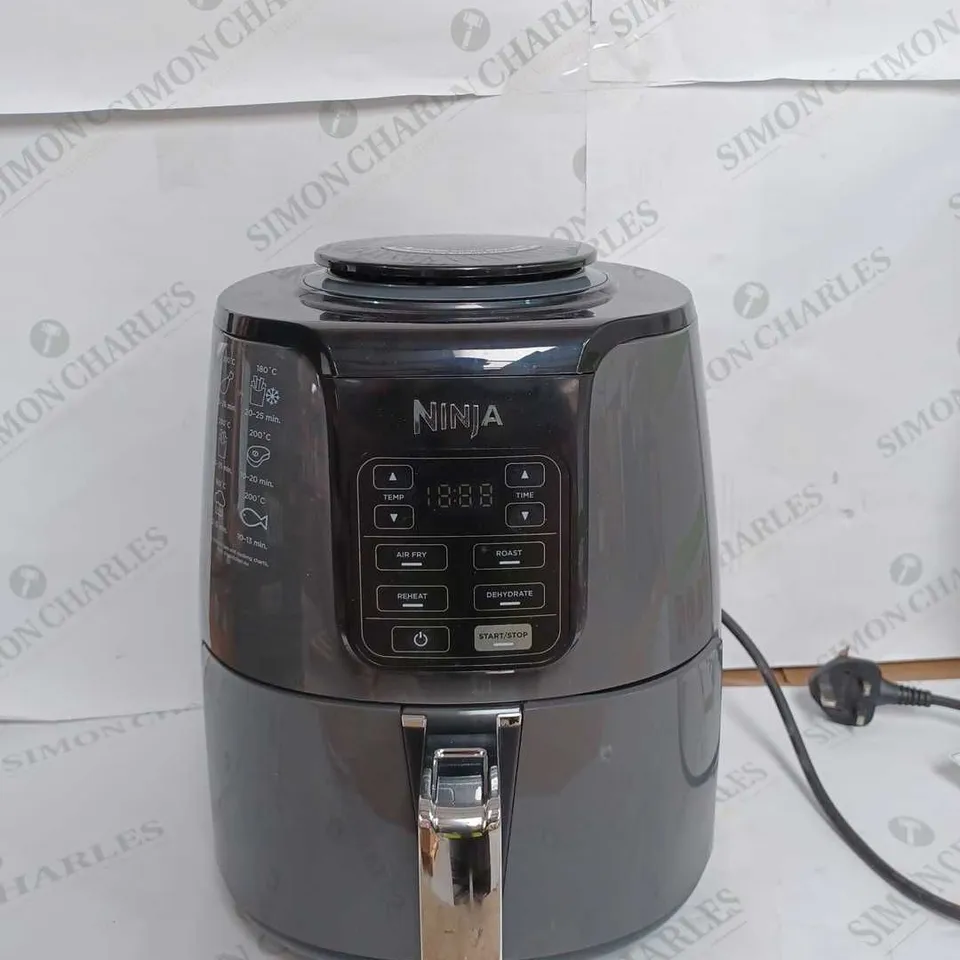 NINJA AIR FRYER 3.8L