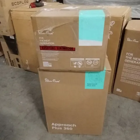 BOXED SILVER CROSS CAR SEAT AND BASE (2 BOXES)