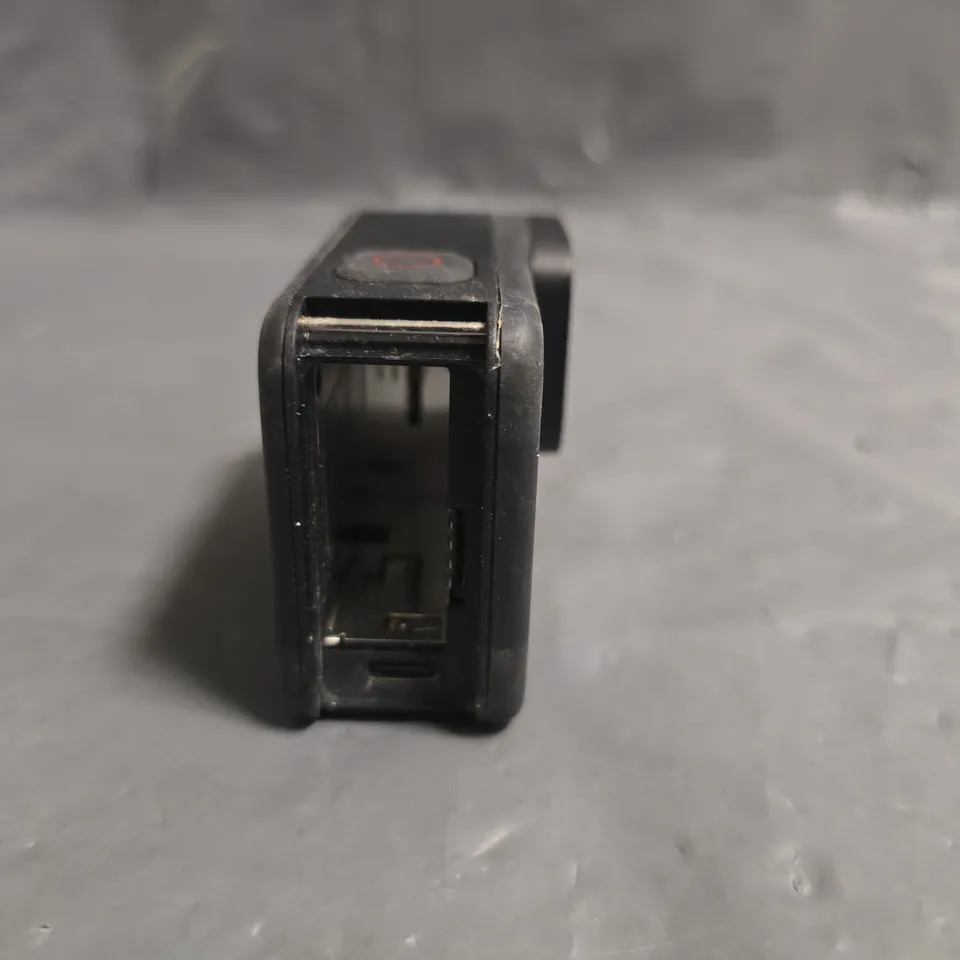 UNBOXED GOPRO 11 BLACK ACTION CAMERA