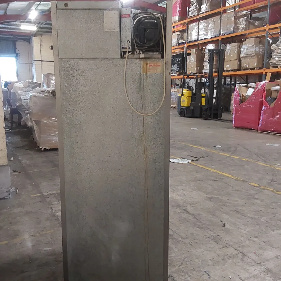 WILLIAMS HD1 COMMERCIAL REFRIGERATOR 