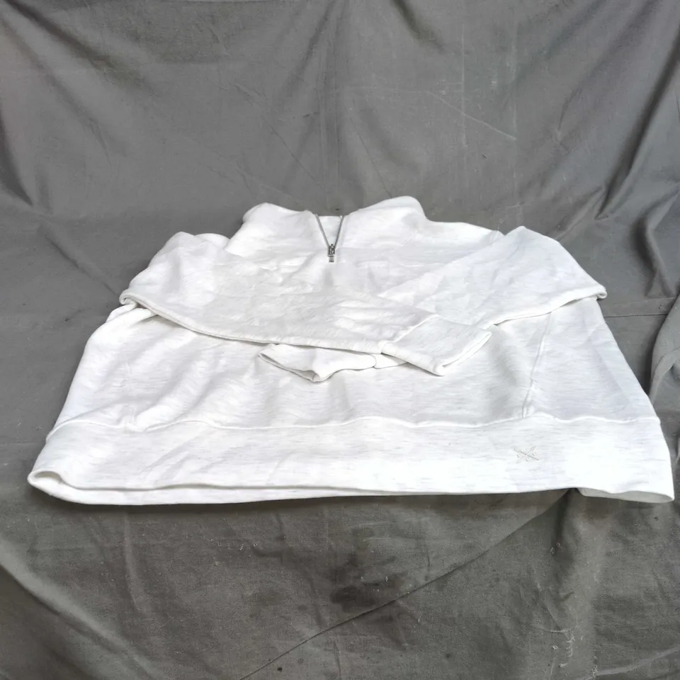 CREW CLOTHING COMPANY SPORT OATMEAL HALF ZIP SWEATSHIRT – SIZE L (SWW018)