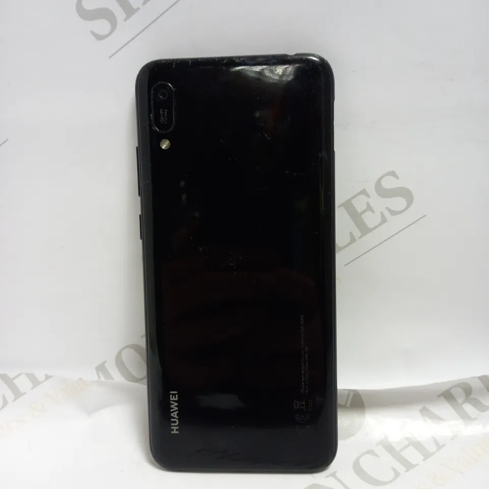 HUAWEI Y6 MOBILE PHONE IN BLACK