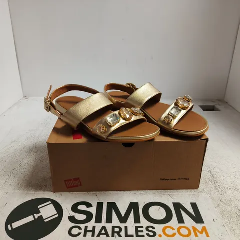 FITFLOP GRACIE ULTRA-JEWELLED LEATHER BACK-STRAP SANDALS β PLATINUM, UK 7