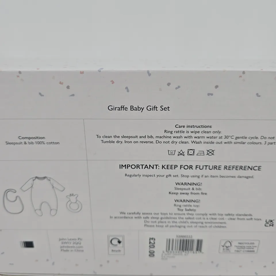 JOHN LEWIS GIRAFFE BABY GIFT SET BOXED