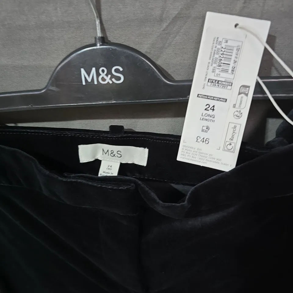 M&S WOMEN'S BLACK TROUSERS – UK 24 LONG LENGTH