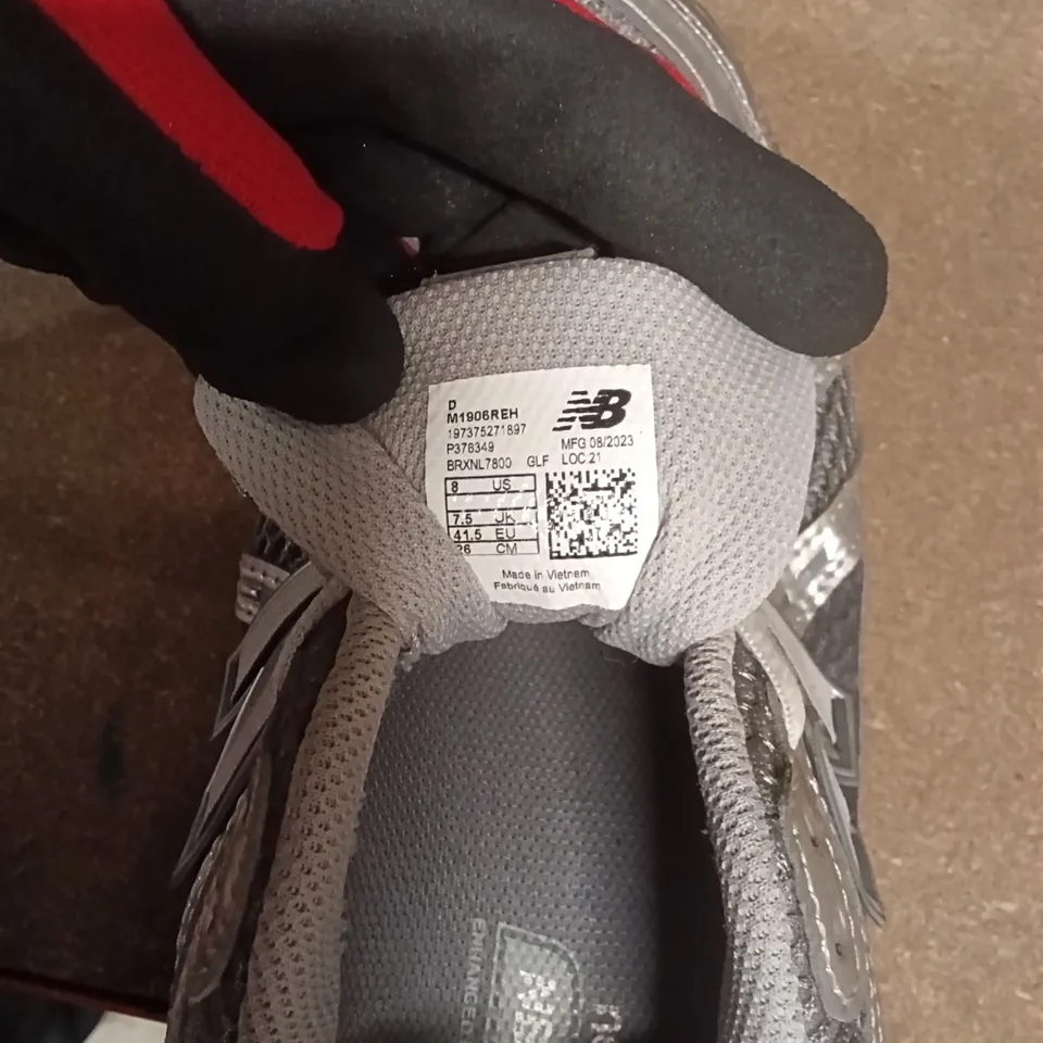NEW BALANCE RUNNING SHOES – GREY/SILVER, UK 7.5 (US 8, EU 41.5)