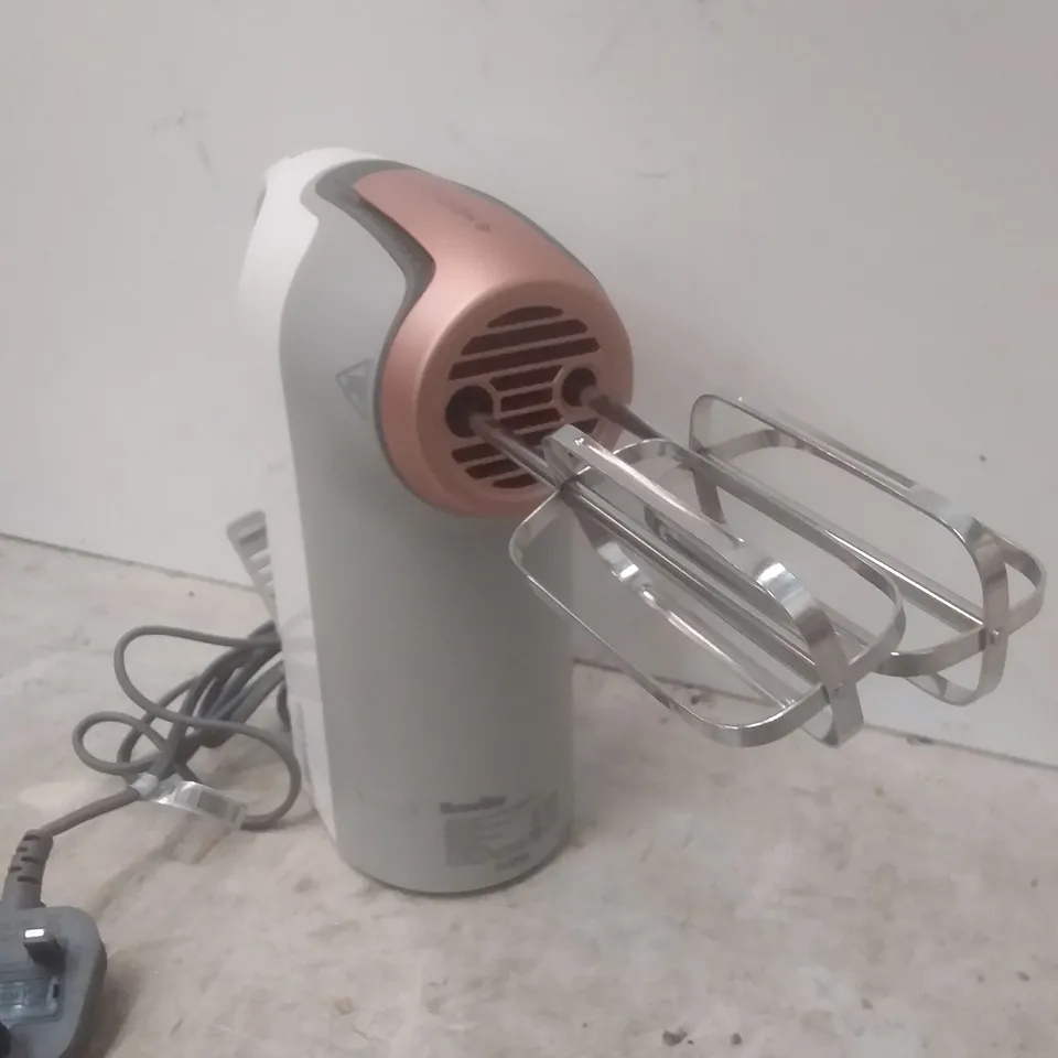 BREVILLE HEATSOFT HAND MIXER 