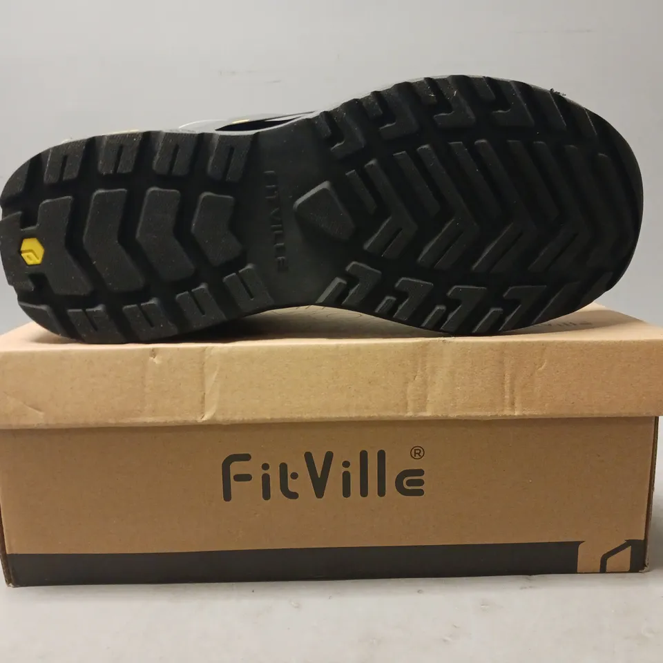 BOXED PAIR OF FITVILLE SHOES IN BLACK UK SIZE 8.5