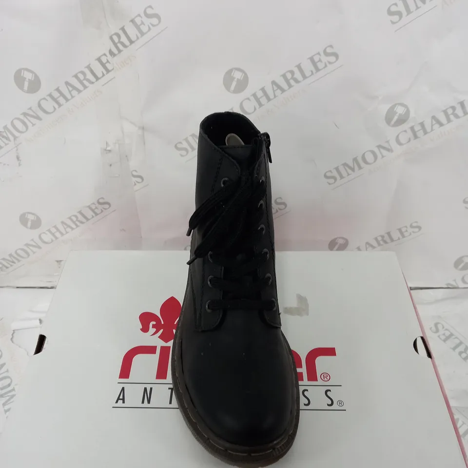 RIEKER LACE ANKLE BOOT BLACK SIZE 6 - BOXED 
