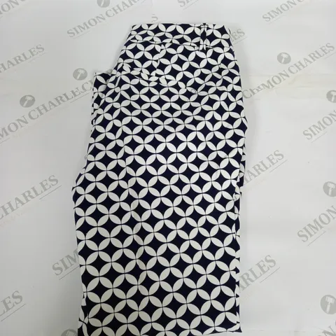 WOMENS BODEN PATTERN TROUSERS SIZE 8