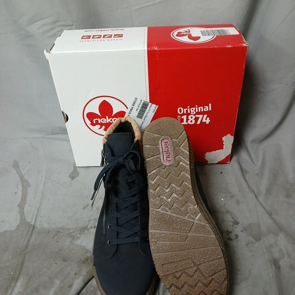 RIEKER BLACK HIGH-TOP BOOTS WITH TAN KNIT COLLAR - SIZE EUR 40