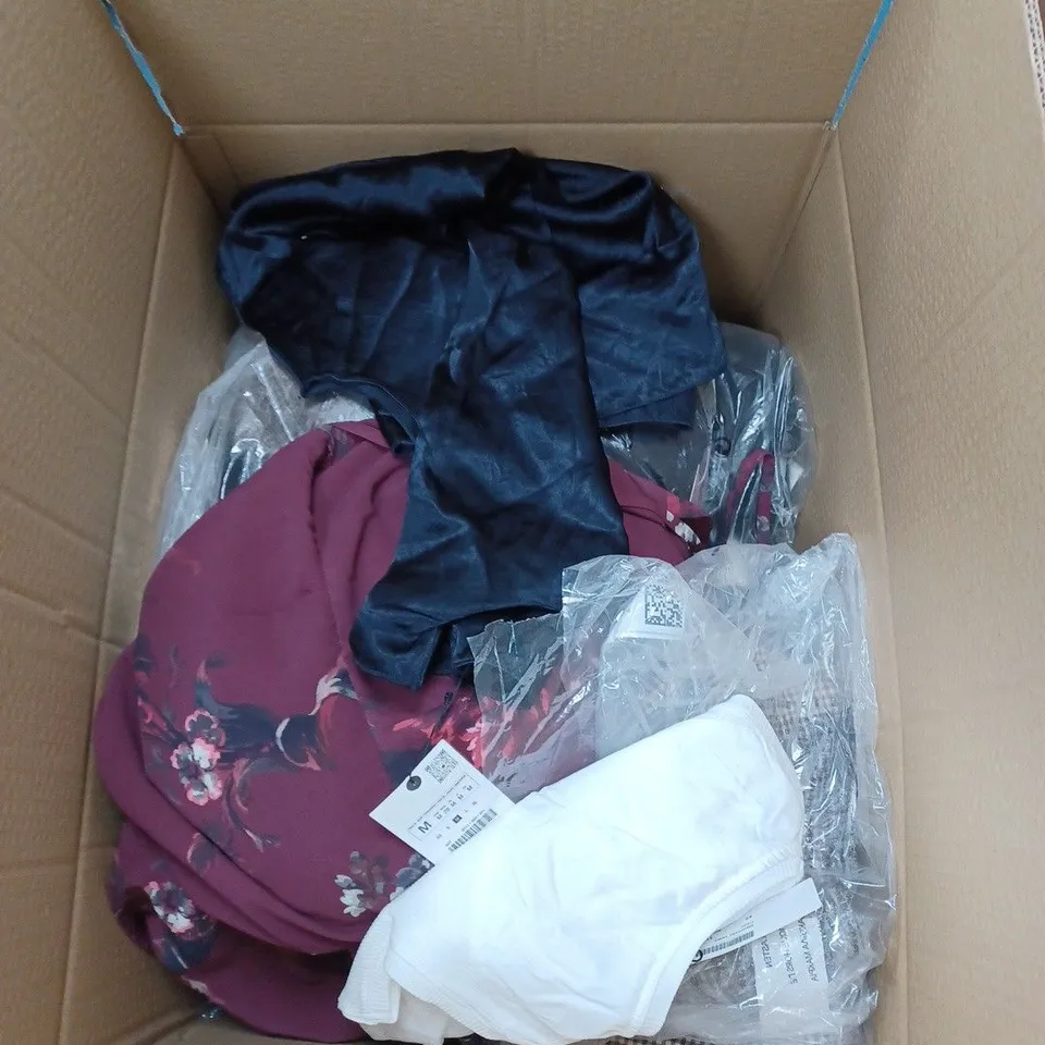 LARGE BOX OF ASSORTED CLOTHING ITEMS IN VARIOUS COLOURS AND SIZES INCLUDING TROUSERS , TOPS AND JUMPERS 
