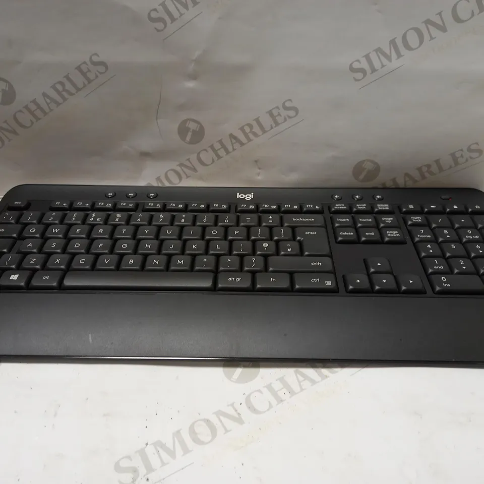 LOGITECH MK540 WIRELESS KEYBOARD