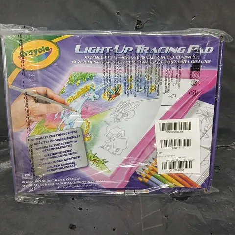 BOXED CRAYOLA LIGHT-UP TRACING PAD 