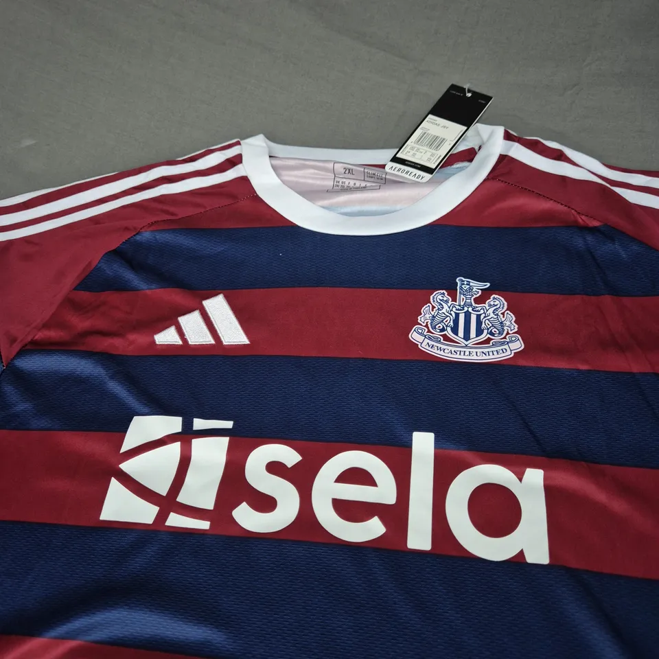 NEWCASTLE UNITED AWAY JERSEY SIZE 2XL 