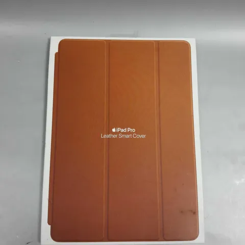 BOXED APPLE IPAD PRO LEATHER SMART COVER - 10.5" 
