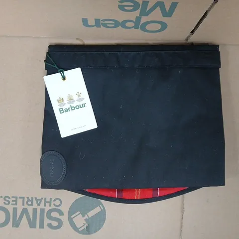 BARBOUR WAX DOG COAT IN BLACK SIZE LARGE