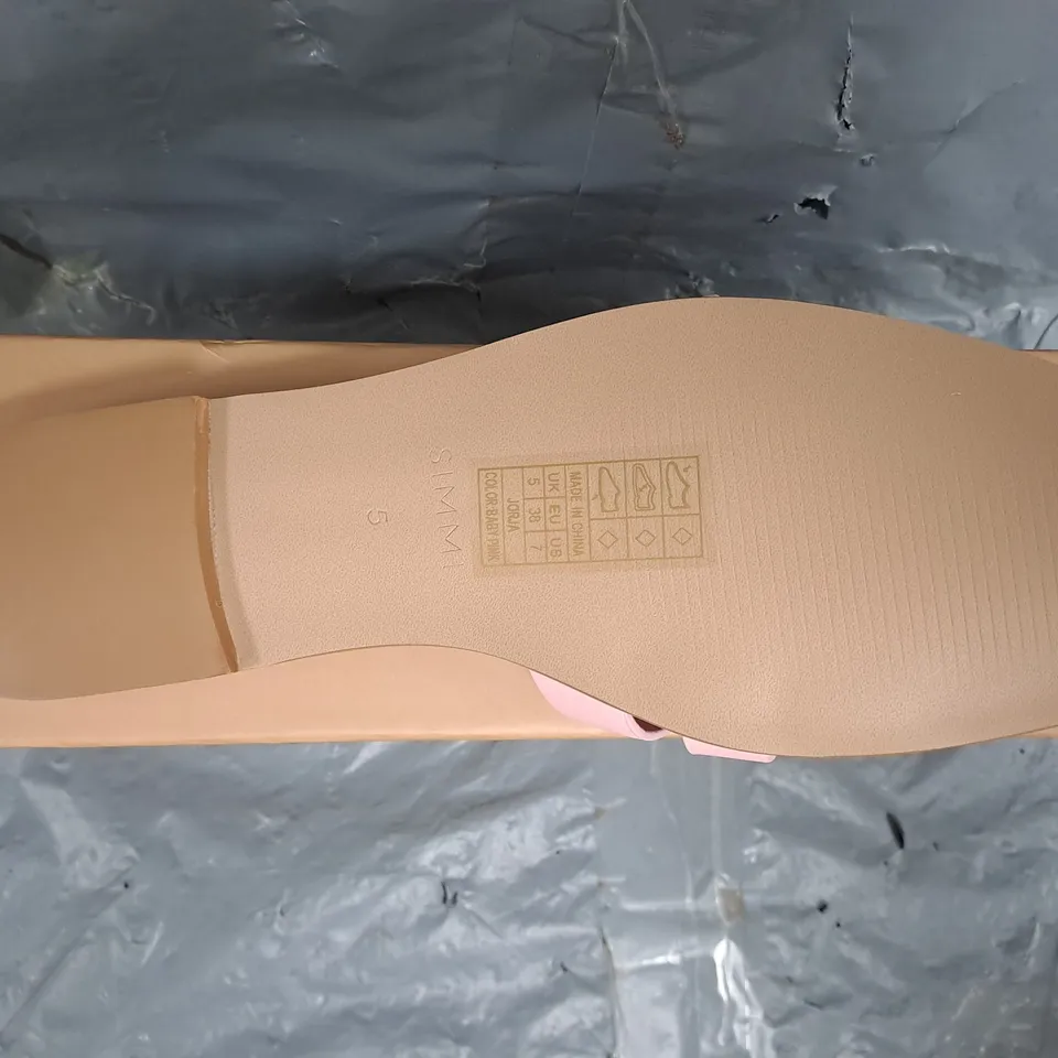 BOXED PAIR OF SIMMI LONDON OPEN TOE SANDALS IN PINK SIZE 5