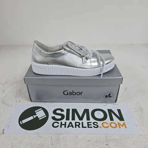 BOXED PAIR OF GABOR WISDOM SILVER MET SHOES - SIZE 8