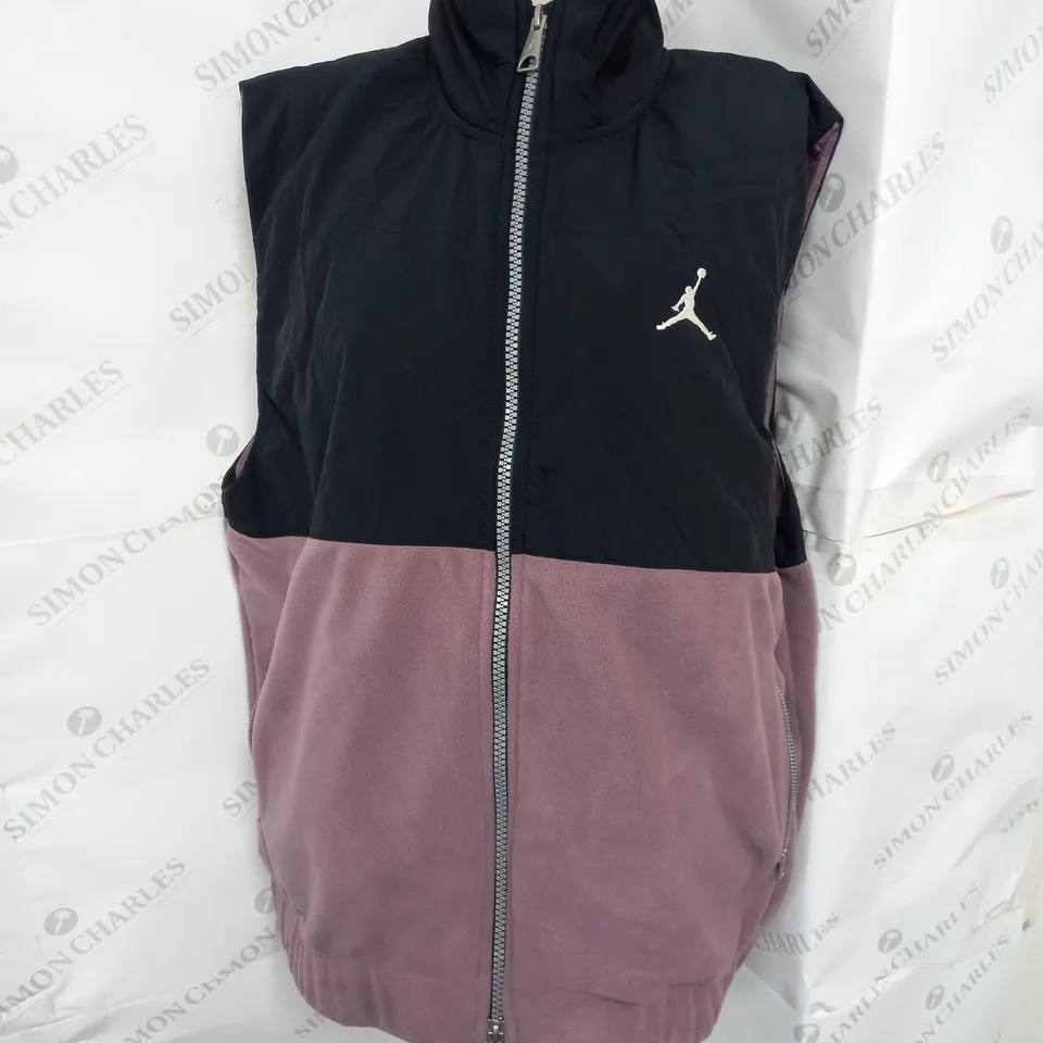 JORDAN SLEEVELESS HALF FLEECE VEST IN BLACK AND PURPLE SIZE M
