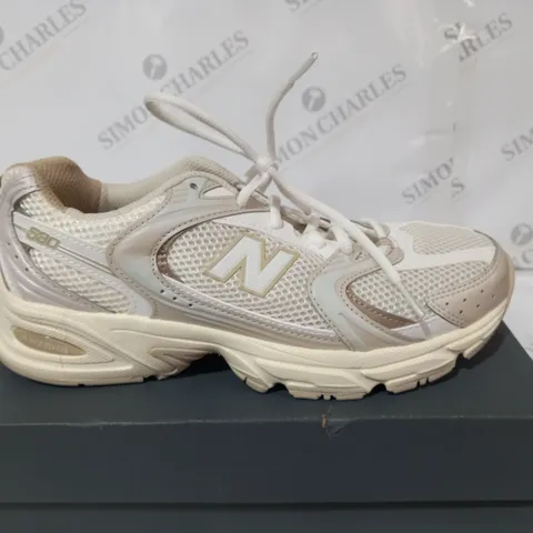 NEW BALANCE BEIGE SIZE 6